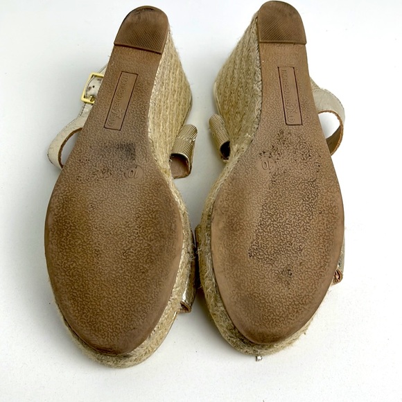 Montego Bay club metallic gold wedgies size 10. - Picture 14 of 15